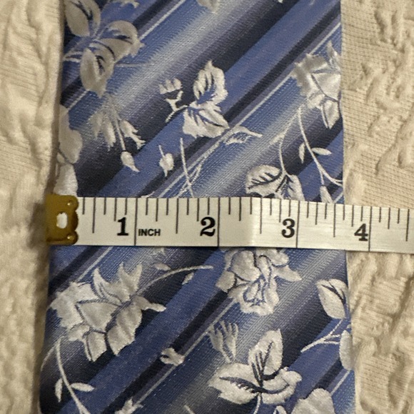 New EMILIO PONTI Handmade 100% Silk Tie Men's Blue White Floral Necktie Spring - Picture 7 of 8
